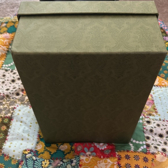 Gucci size 10 shoe box - Picture 9 of 9